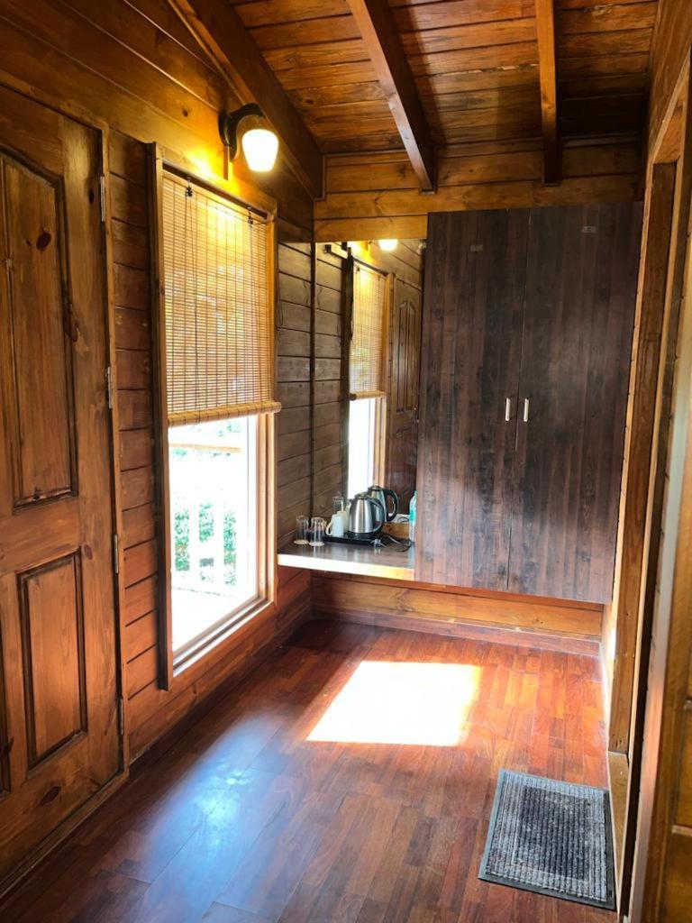 Jironi Resort Tezpur エクステリア 写真